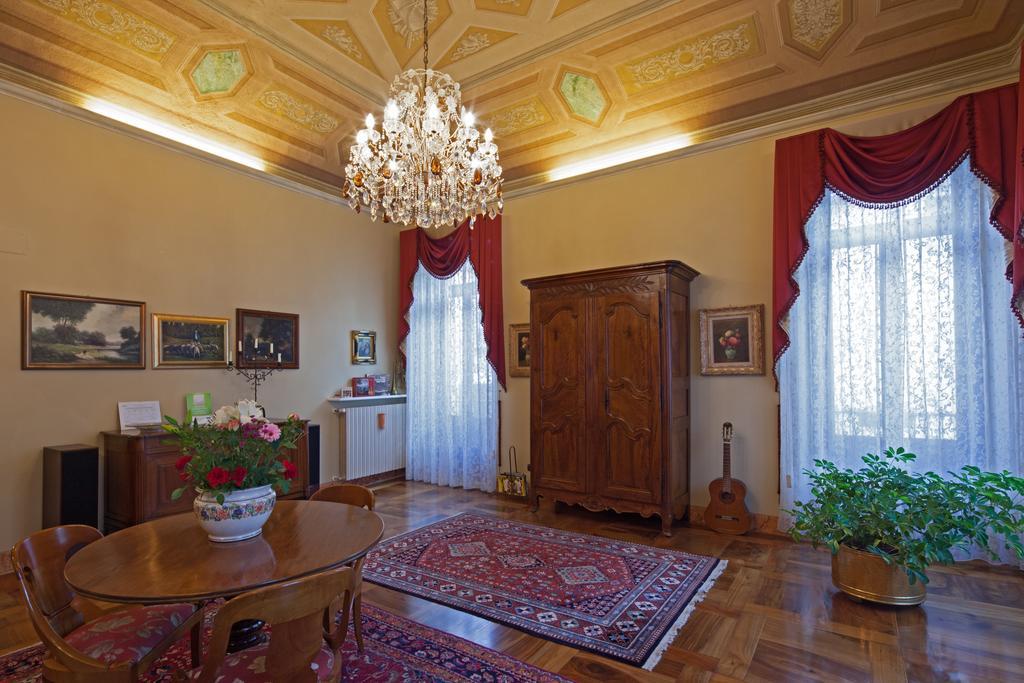 B&B Contrada Dei Giardini Cuneo Kültér fotó